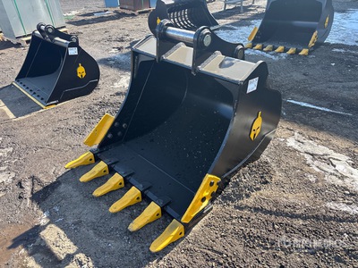 2026 Dynamic 120 42 in Q/C Digging Excavator Bucket (Unused)