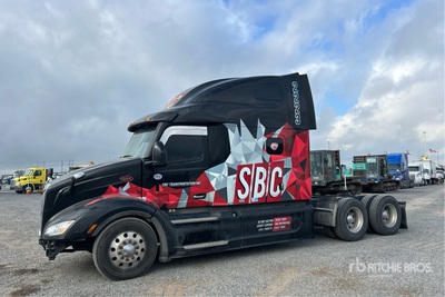 2022 Peterbilt 579 6x4 T/A Sleeper Truck Tractor