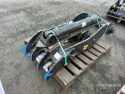 Rockland ZX130HTDRLK_01 Hydraulic Excavator Thumb - Fits Hitachi ZX130-7, ZX135-7 (Unused)