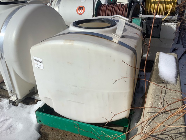 Lesco 704607 Slide-In 3-Point Hitch Sprayer