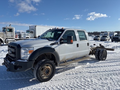 2016 Ford F-450 XL 4x4 Crew Cab Autocarro cabina e telaio
