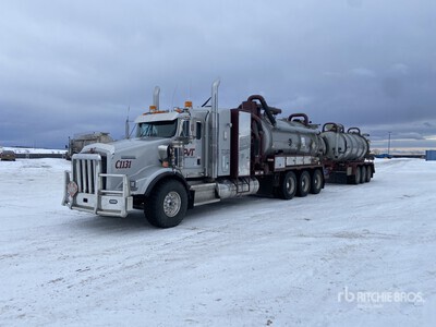 2015 Foremost on 2015 Kenworth T800 8x6 Sleeper Combination Wash/ Vacuum Tanker Truck