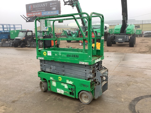 2016 Genie GS-1930 Electric Scissor Lift