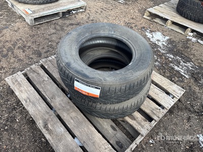 Quantity of (2) Nokian Hakkapeliitta R2 235/70R16 Tires