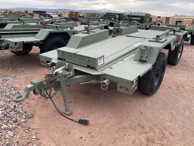 2009 Schutt M1102 S/A Trailer Chassis