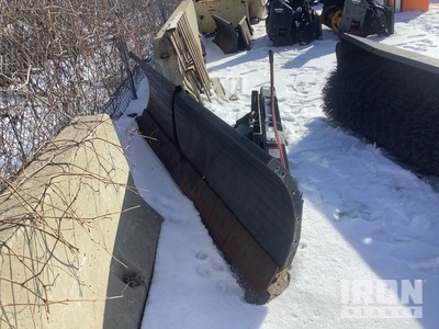 Virnig 9 ft 2 in 1 Way Sneeuwploeg - Fits Skid Steer Loader