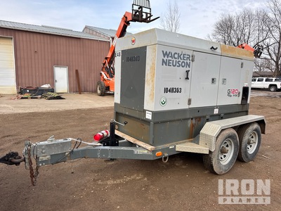 2014 Wacker Neuson G120 96 kW Mobile Generador