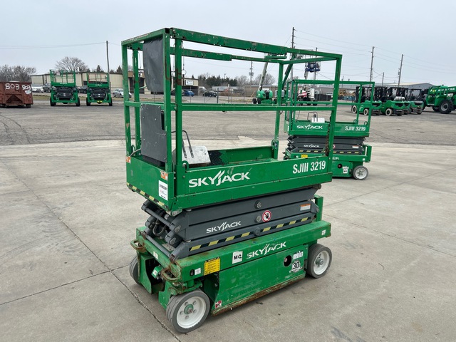 2015 Skyjack SJIII-3219 Electric Scissor Lift