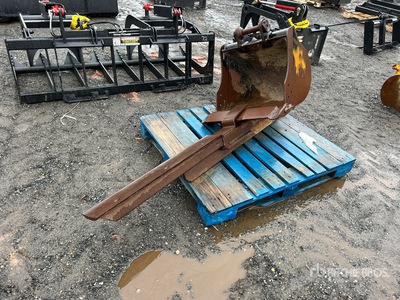 24 in Excavator Bucket