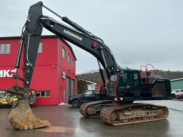 2022 Liebherr R938 LC Tracked Excavator