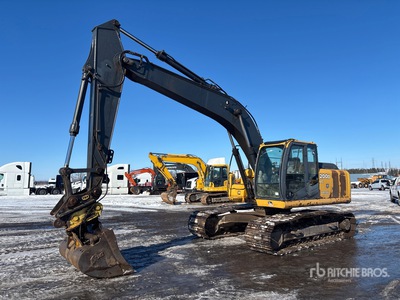 2009 John Deere 200D LC Excavadora de Cadenas