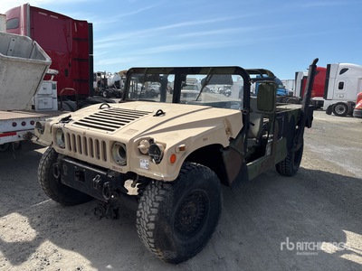 2005 AM General HMMWV 2 Door :Misc.