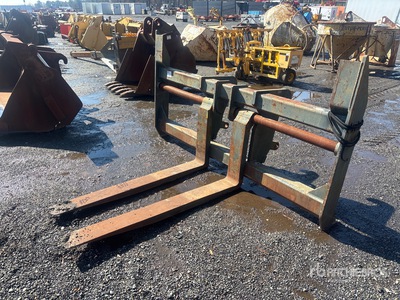 JRB 72 in Wheel Loader Forks