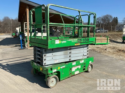 2014 Genie GS3246 Electric Scissor Lift