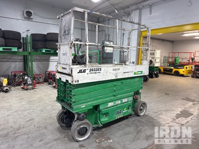 2016 JLG 2632ES Electric Scissor Lift