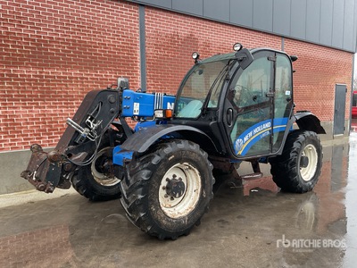 2016 New Holland TLM7.35 Teleskoplader