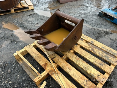 18 in Q/C Digging Excavator Bucket