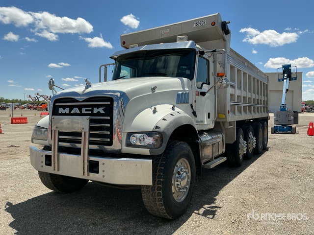 2015 Mack GU713 10x4 Quad/A Dump Truck