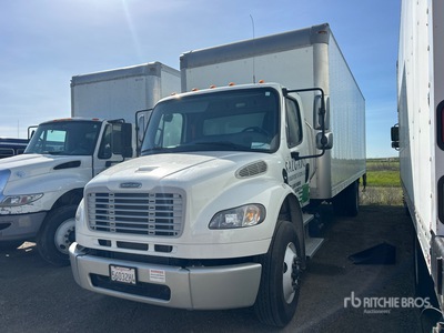 2021 Freightliner M2 106 4x2 Camion fourgon