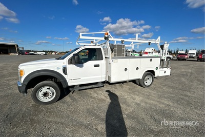 2017 Ford F-550 XL 4x2 Camion de service