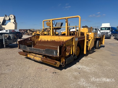 1995 Blaw-Knox RW-100A Road Widener