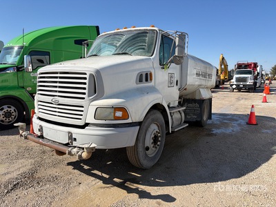 1998 Sterling A9513 4x2 Water Truck