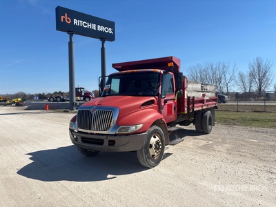 2003 International 4200 4x2 S/A-kiepwagen