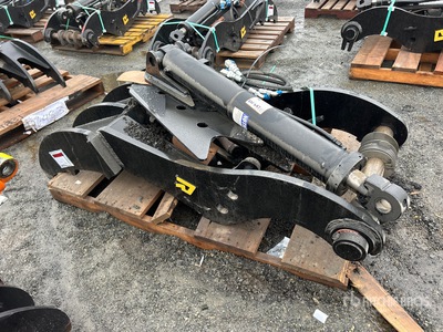 Strickland ZX35HT_WR01 Hydraulic Excavator Thumb - Fits HItachi ZX250LC-7, ZX300LC-7, ZX345USLC-7 (Unused)