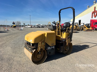2007 Cat CB-214E Double Drum Roller