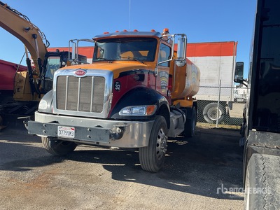 2022 Peterbilt 337 2500 gal 4x2 Wassertank-Lkw