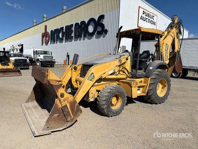 2005 John Deere 710G 4x4 を見 Backhoe Loader