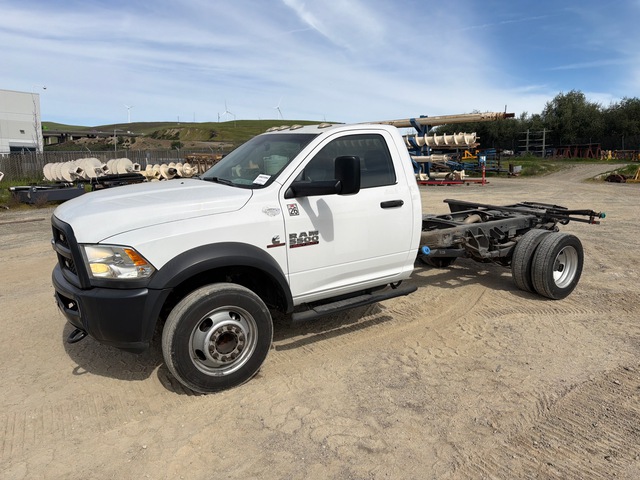 2017 Ram 5500 4x2 Cab and Chassis