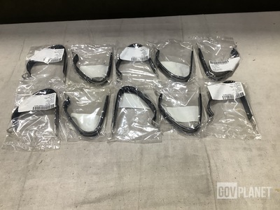 (1,256) UMPCO S467SSG24-3 Loop Clamps