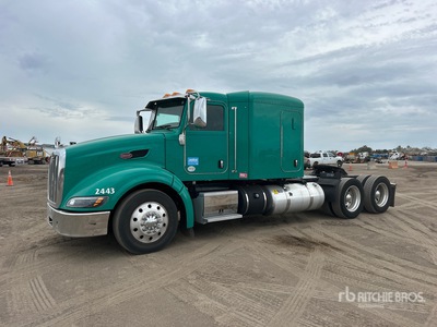 2016 Peterbilt 386 6x4 Sleeper Truck Tractor