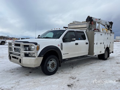 2019 Ford F-550 XLT 4x4 Crew Cab Service Truck