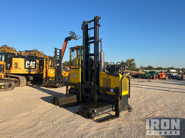 2013 Combilift C6000GT 6000 lb Pneumatic Tire Forklift