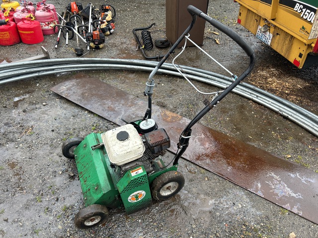 2006 Billy Goat Walk-Behind Lawn Dethatcher (Inoperable)