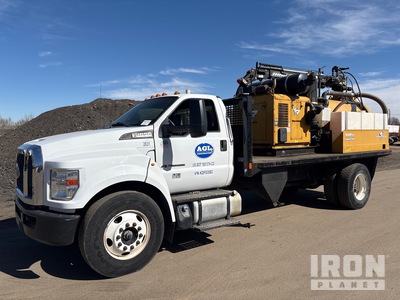 2018 Ring-O-Matic Viper on 2019 Ford F-650 4x2 Vacuum Excavator Truck
