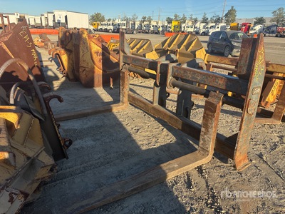 70 in Horuillas para pala cargadora - Fits John Deere 744J