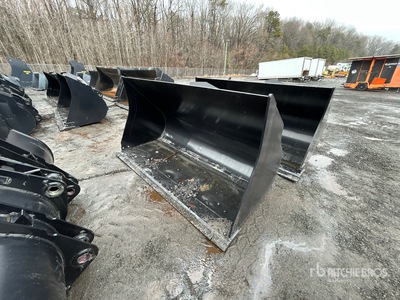 Paladin 90D4118-0545 102 in 3.5 cyd Light Material ホイールローダー用バケット - Fits Hitachi ZW150 (Unused)