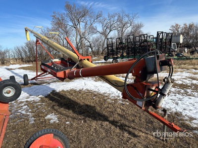 Westfield TR100-51 8 in x Swing Grain Auger