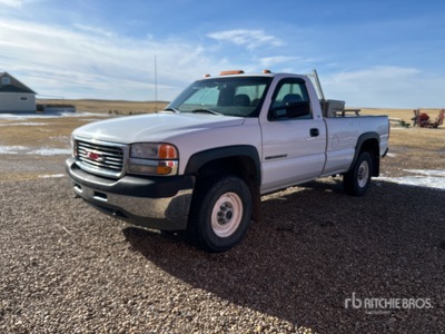 2001 GMC Sierra 2500HD SL 4x2 Pick-up