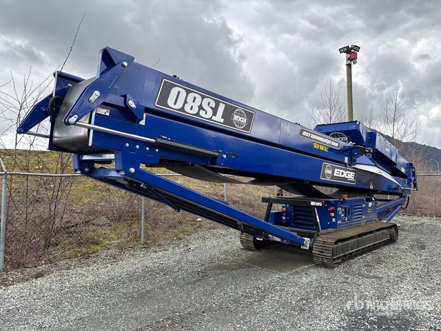 2025 Edge TS8040 40 in x 80 ft Tracked Stacking Conveyor | Ritchie Bros ...