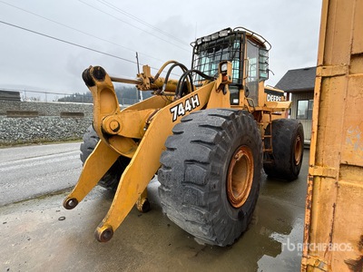 1998 John Deere 744H Wheel Loader (Inoperable)