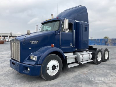 1999 Kenworth T800 6x4 Tractocamion con Dormitorio / T/A Sleeper Truck Tractor