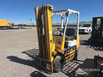 TCM FGC18N6 2700 lb Cushion Tire Gabelstapler (Inoperable)