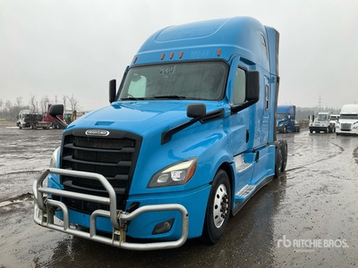 2022 Freightliner Cascadia 126 6x4 T/A Sleeper Truck Tractor