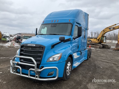 2022 Freightliner Cascadia 126 3- Achs Sattelzugmaschine mit Schlafkabine