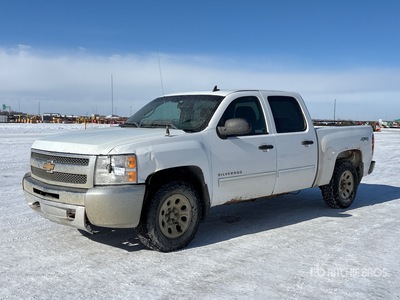 2013 Chevrolet Silverado 1500 LS 4x4 Crew Cab Pick-up