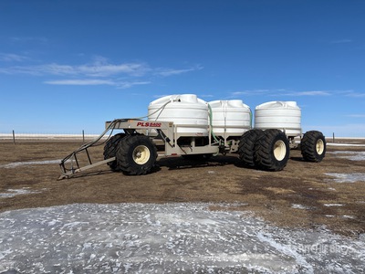 2014 Pattison PLS 5400 24800 L Tow-Between Fertilizer Cart